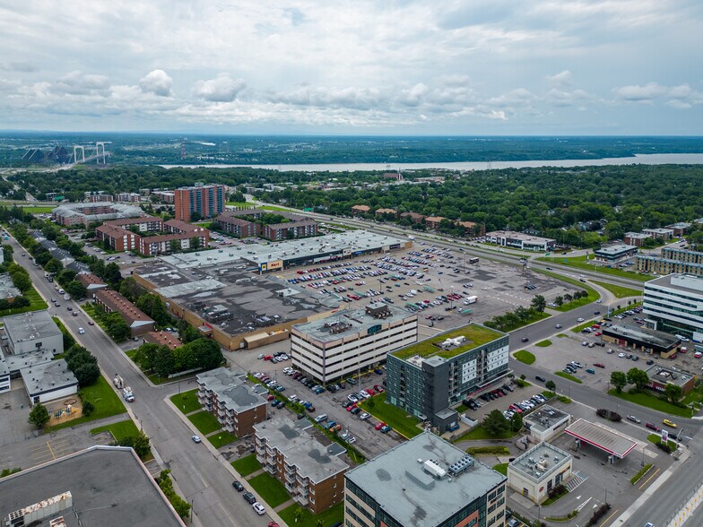 More Photos Of 979 Av De Bourgogne, Québec Office For Lease