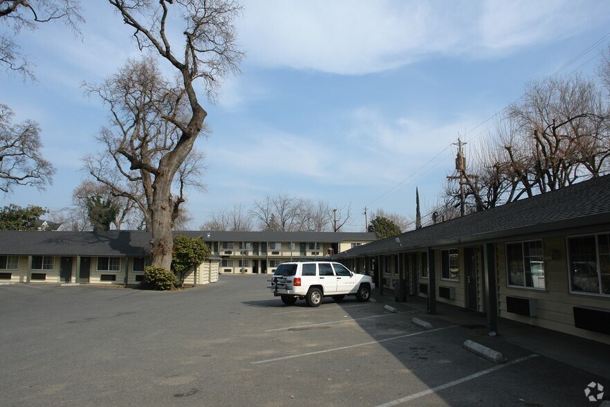 More Photos Of 2352 Esplanade Rd, Chico Hotel For Sale