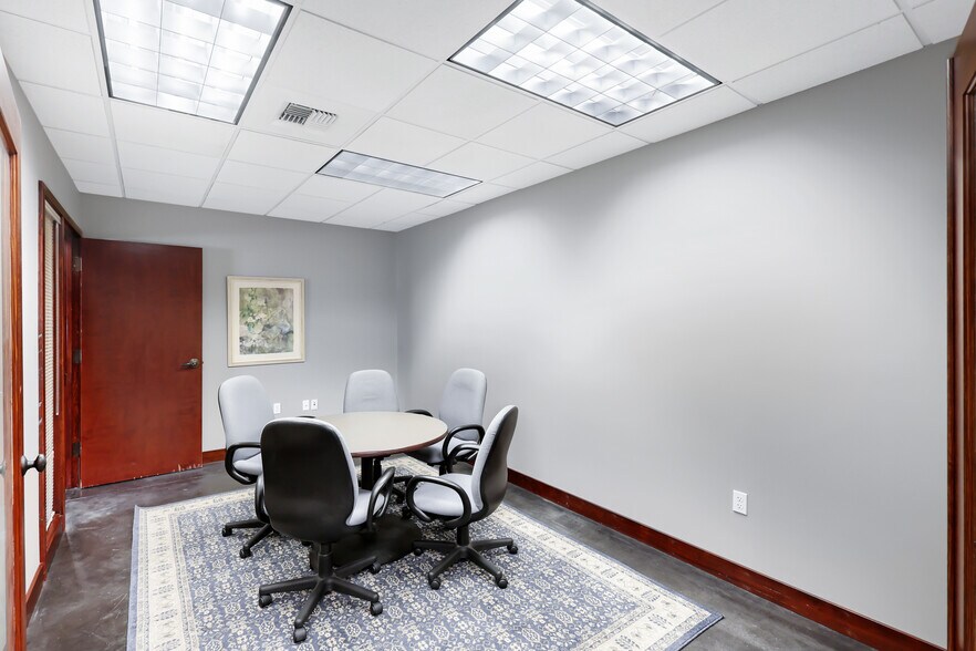 More Photos Of 1131 E Westview Ct, Spokane Medical For Lease