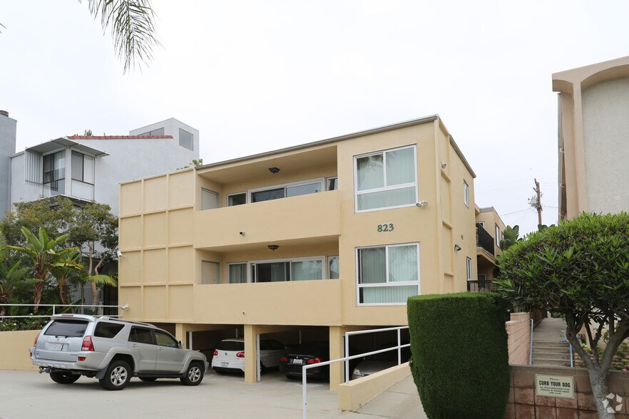Primary Photo Of 823 5th St, Santa Monica Apartments For Sale