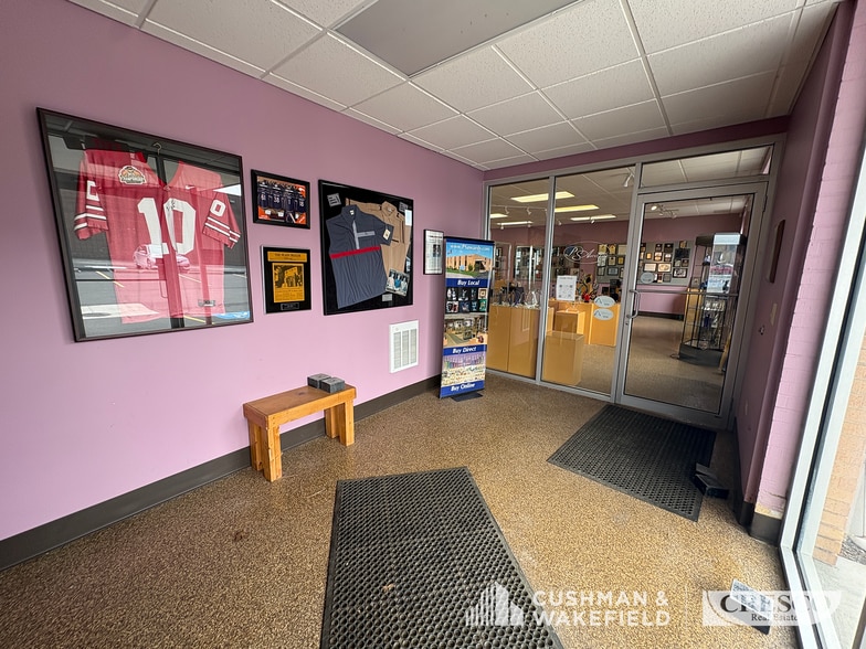 More Photos Of 9257 Midwest Ave, Garfield Heights Showroom For Sale
