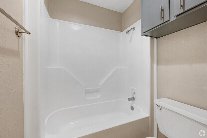 More Photos Of 4501 Brownfield Dr, Lubbock Apartments For Sale