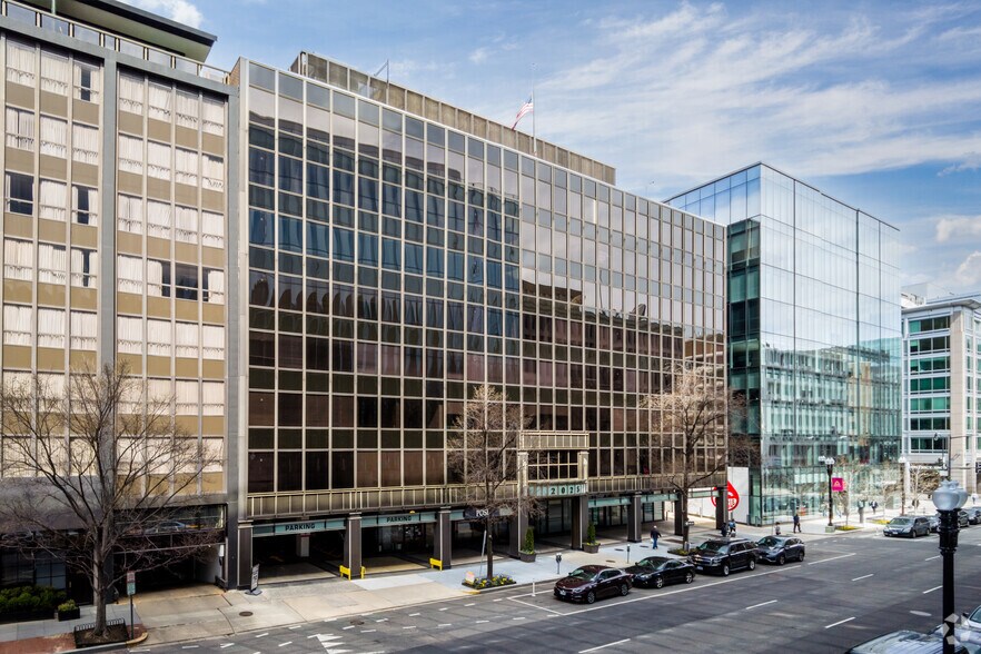 More Photos Of 2025 M St NW, Washington Office For Lease