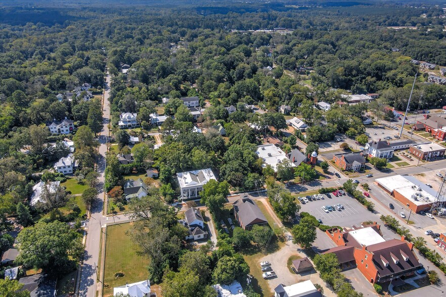 More Photos Of 205 E Liberty St, Washington Religious Facility For Sale