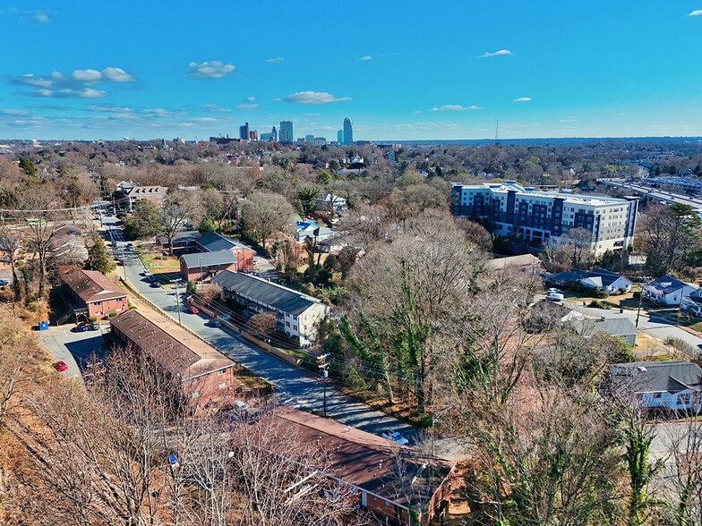 More Photos Of 1631-1641 W Northwest Blvd, Winston-Salem Apartments For Sale
