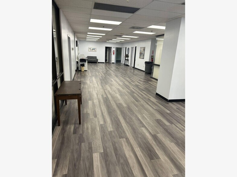 More Photos Of 633 Scottland Rd, Dillon Distribution For Lease