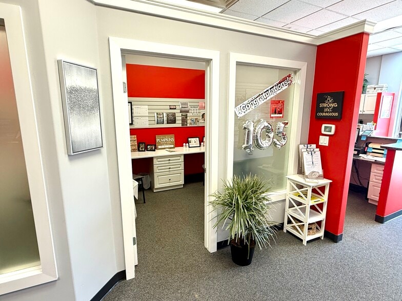More Photos Of 5212 48 St, Red Deer Office For Sale