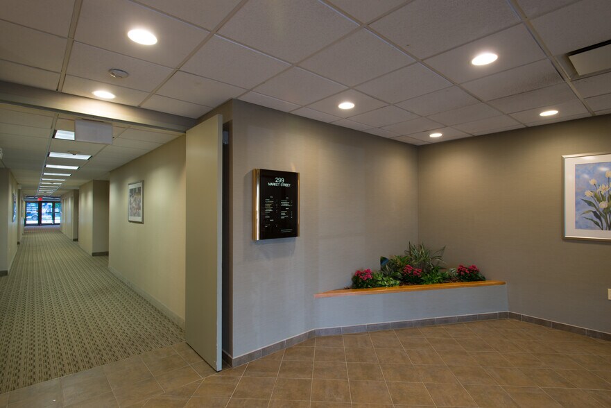 More Photos Of 299 Market St, Saddle Brook Office For Lease