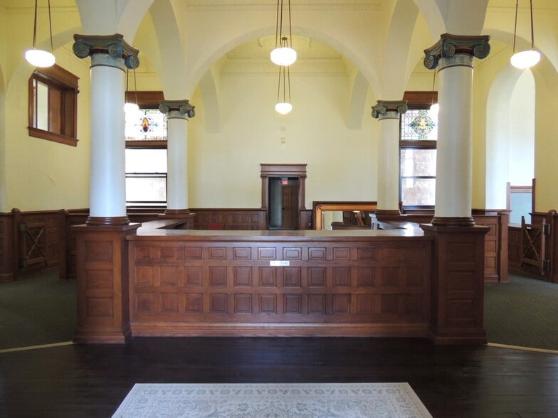 More Photos Of 1220 C of E Dr, Emporia Public Library For Sale