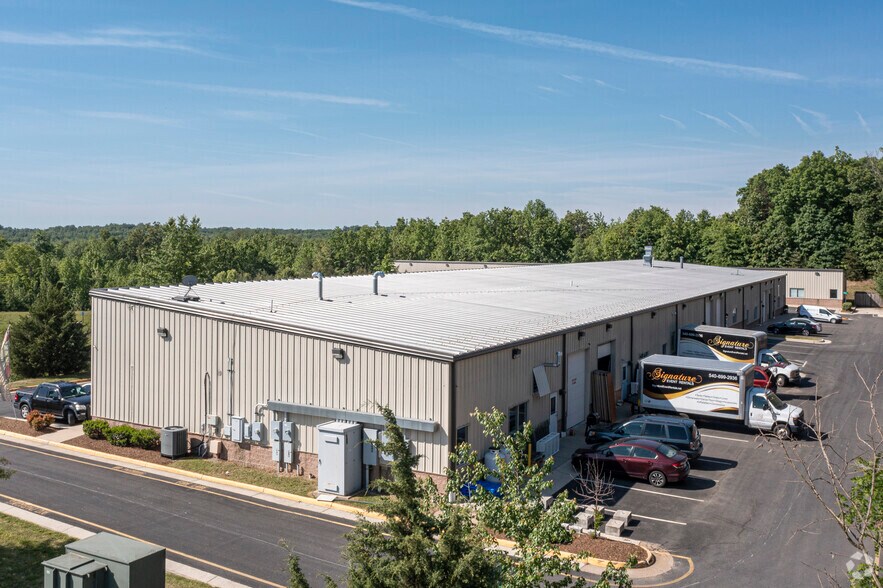 More Photos Of 20 Rawlings Pl, Fredericksburg Warehouse For Lease