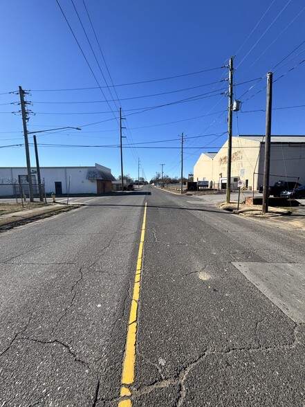 More Photos Of 2024 Avenue C, Birmingham Office Residential For Sale