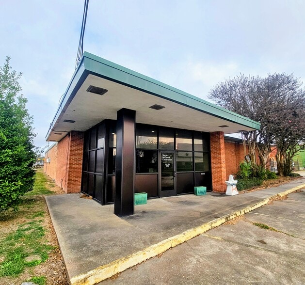 Primary Photo Of 212 Bryan St, Dayton Office Residential For Sale