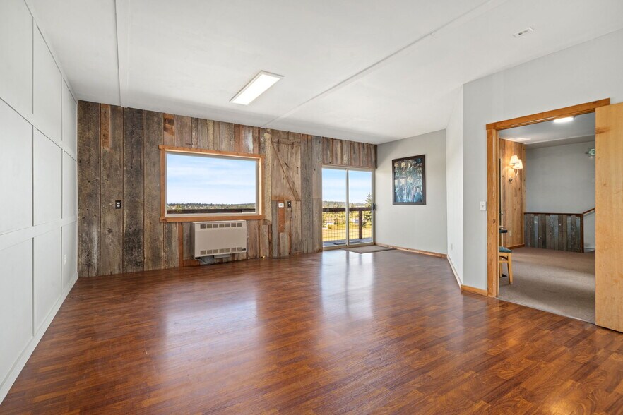 More Photos Of 101 Provence View Ln, Sequim Restaurant For Sale