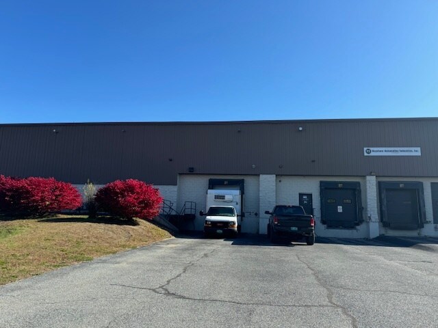 More Photos Of 156 Acorn Ln, Colchester Warehouse For Lease