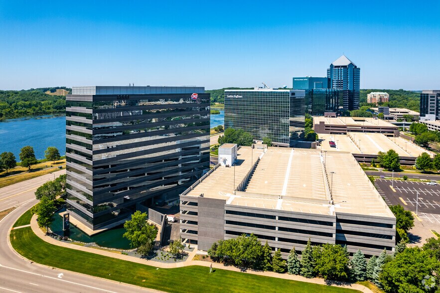 More Photos Of 8000-8500 Normandale Lake Blvd, Bloomington Unknown For Lease