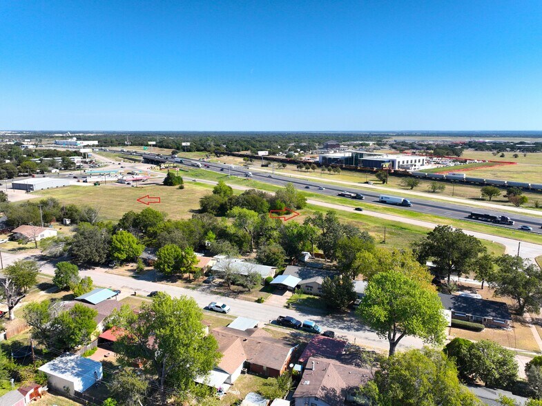 More Photos Of SWC Interstate Highway 35E & East Crestview Drive, Lacy-Lakeview Land For Sale