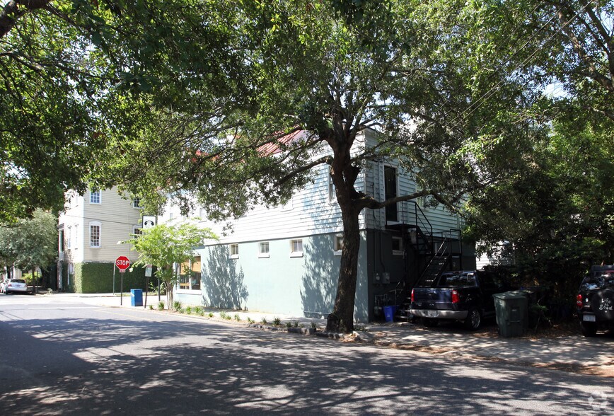 More Photos Of 60 Bull St, Charleston Storefront Retail Residential For Sale