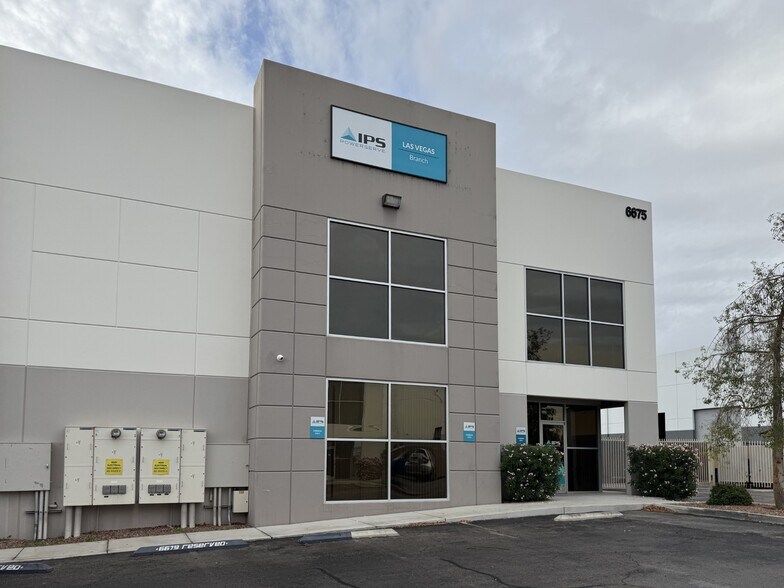 More Photos Of 6675 Schuster St, Las Vegas Warehouse For Lease