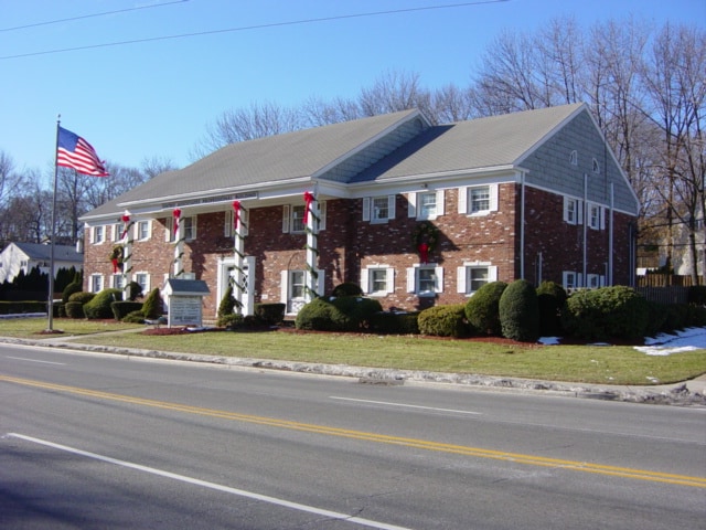 More Photos Of 6 Pompton Ave, Cedar Grove Medical For Lease