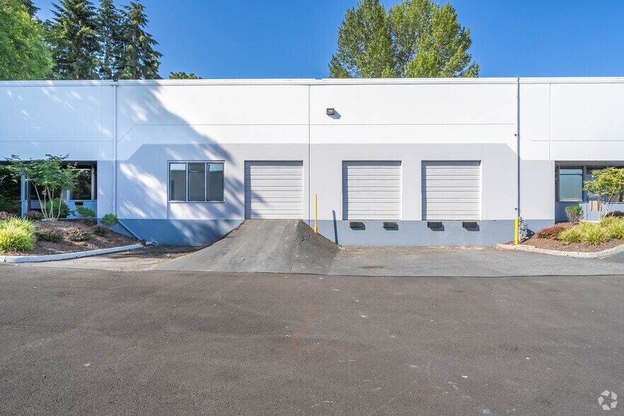 More Photos Of 4487-4497 S 134th Plz, Tukwila Unknown For Lease