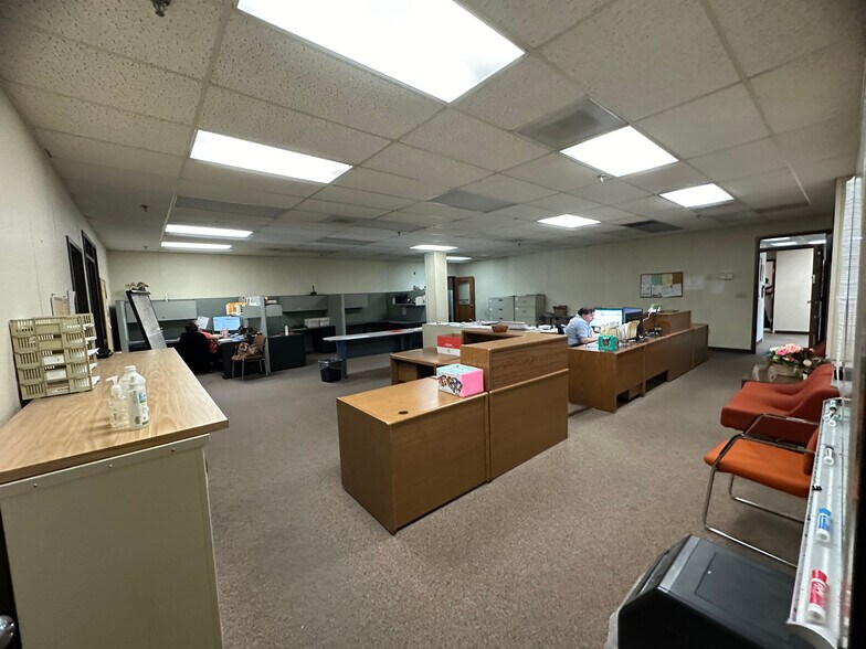 More Photos Of 165 Garrett Way NW, Milledgeville Light Manufacturing For Sale