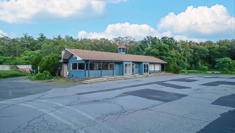 More Photos Of 906 Rt-28, Kingston Restaurant For Sale