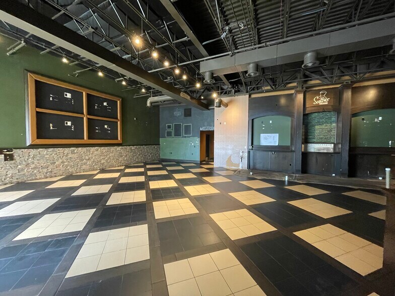 More Photos Of 1209-1279 Main St, Imperial General Retail For Lease