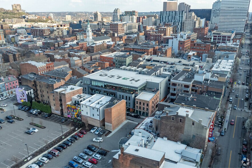 More Photos Of 15 E 14th St, Cincinnati Office For Sale