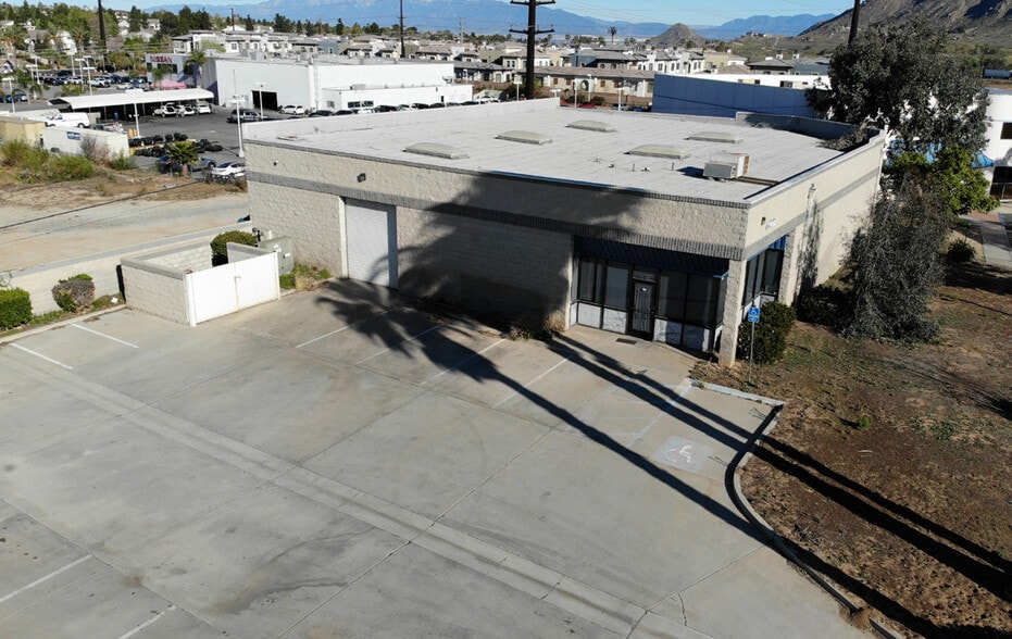 More Photos Of 6111 Quail Valley Ct, Riverside Warehouse For Lease