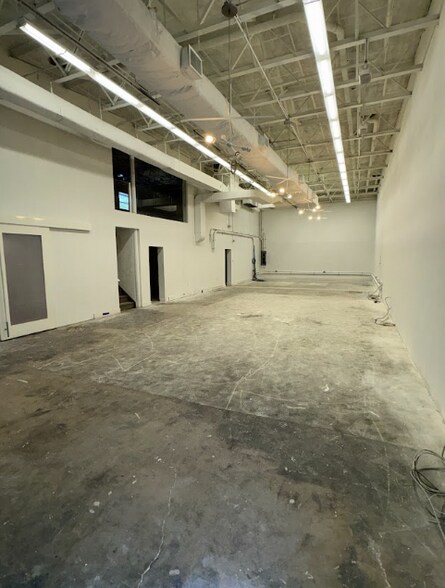 More Photos Of 1313-1315 Powhatan Rd, Alexandria Warehouse For Lease
