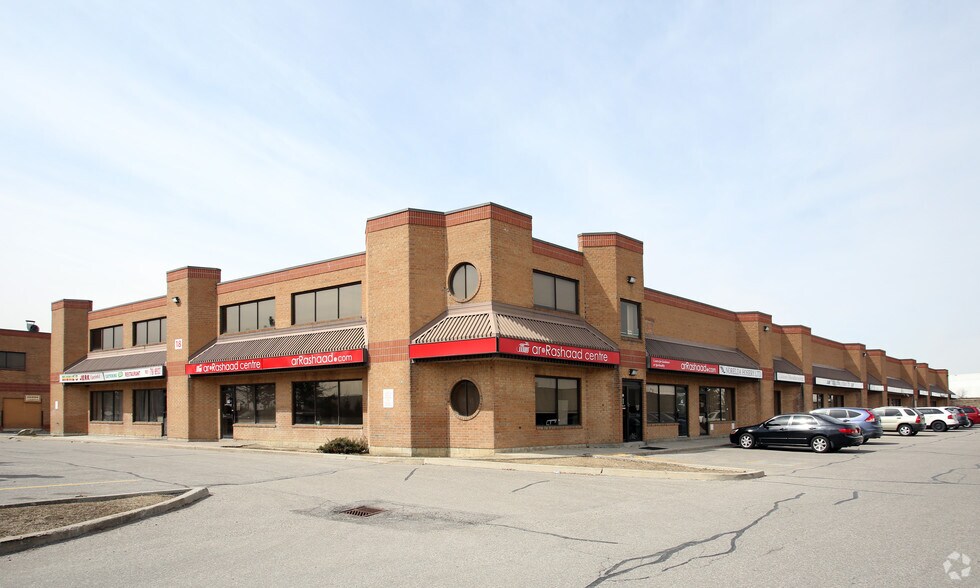 Primary Photo Of 18 Automatic Rd, Brampton Storefront For Lease