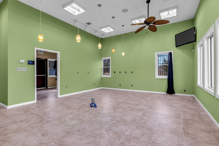 More Photos Of 910 Perrineville Rd, Millstone Township Freestanding For Sale