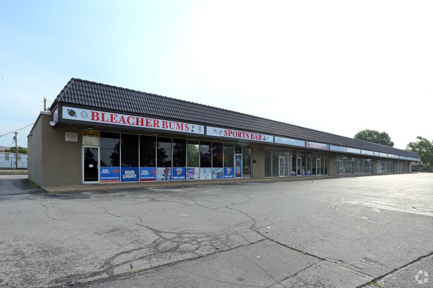 More Photos Of 5073-5099 E 51st St, Tulsa General Retail For Lease