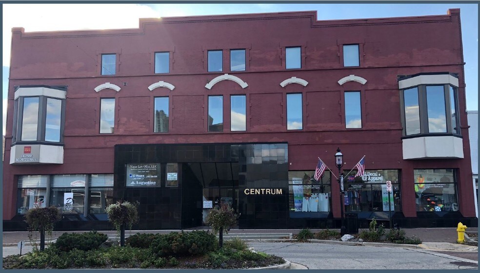 More Photos Of 120 N Main St, West Bend Office For Sale