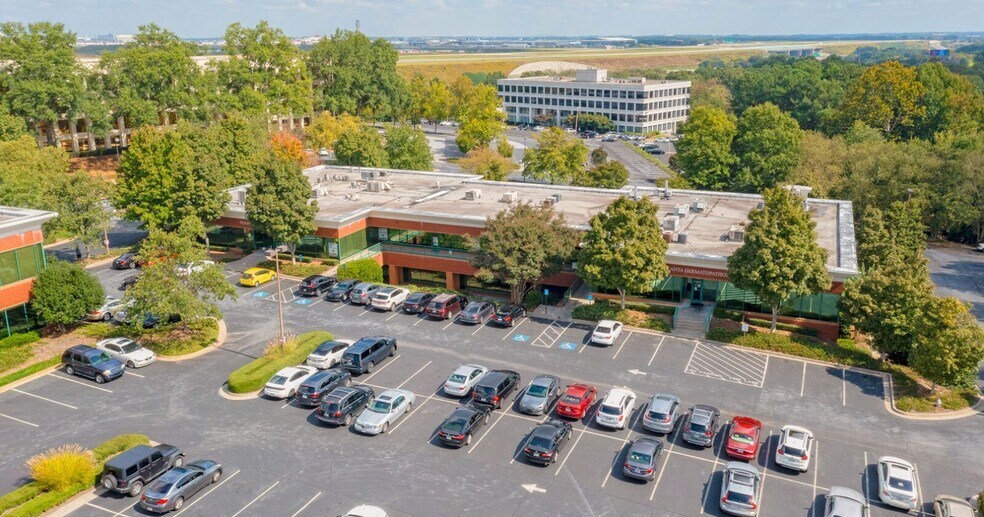 More Photos Of 1688 Phoenix Pky, College Park Unknown For Lease