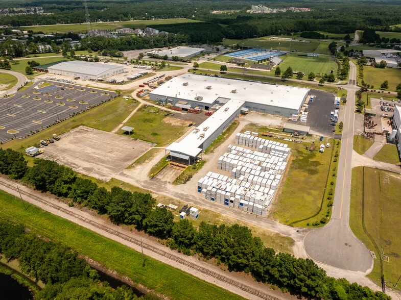 More Photos Of 370 Allied Dr, Conway Manufacturing For Lease