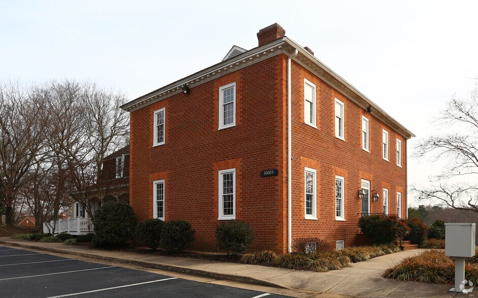 More Photos Of 10003 Courtview Ln, Chesterfield Office For Lease