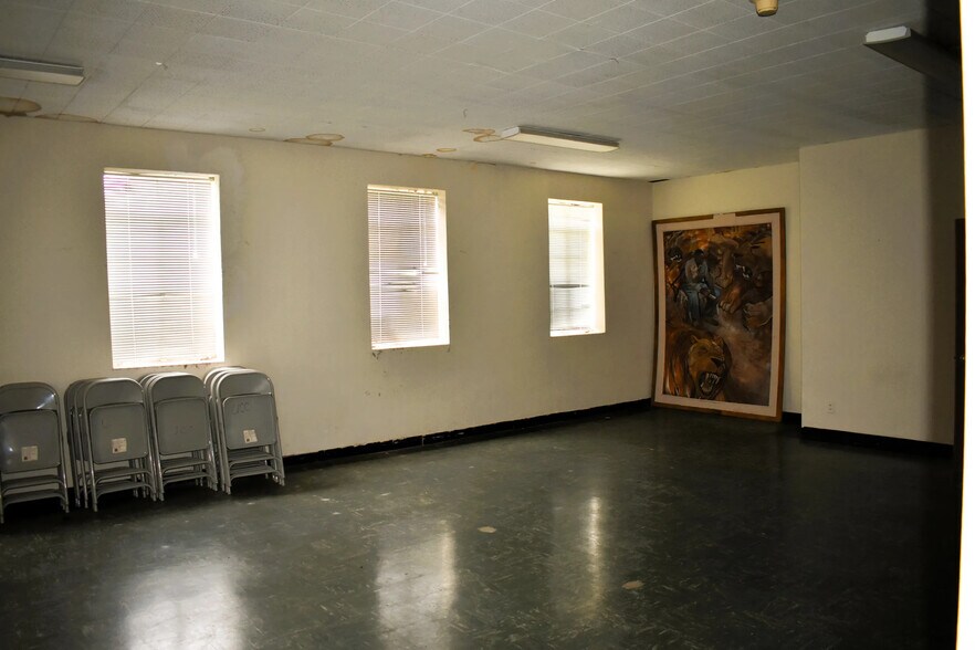 More Photos Of 3481 S Court St, Montgomery Religious Facility For Sale
