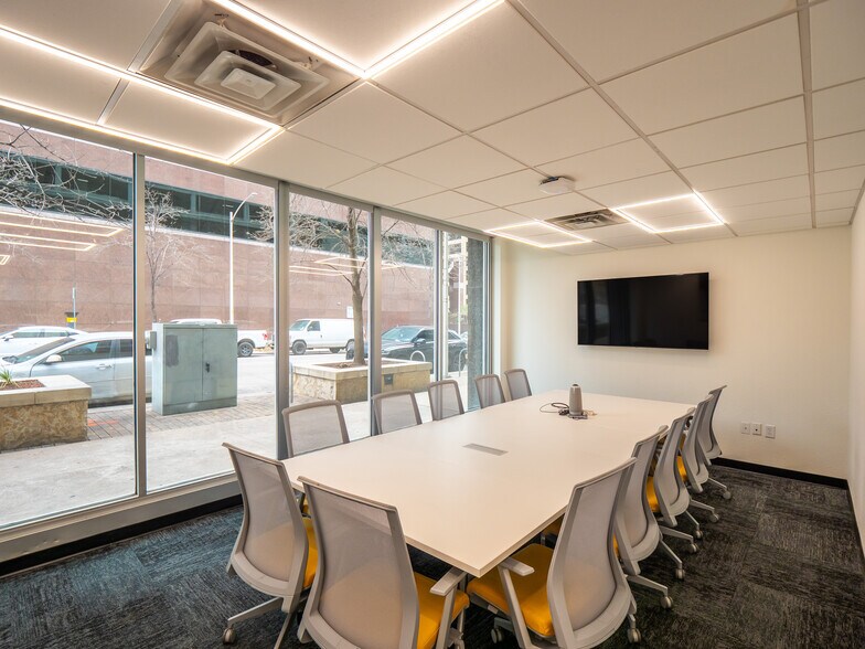 More Photos Of 720 Brazos St, Austin Office For Lease