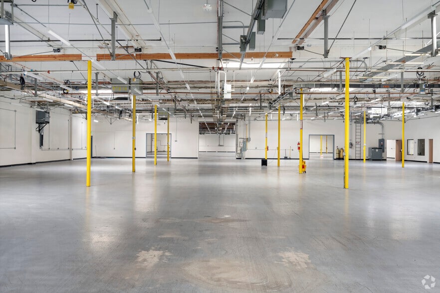 More Photos Of 2801 Arrowhead Dr, Carson City Manufacturing For Lease