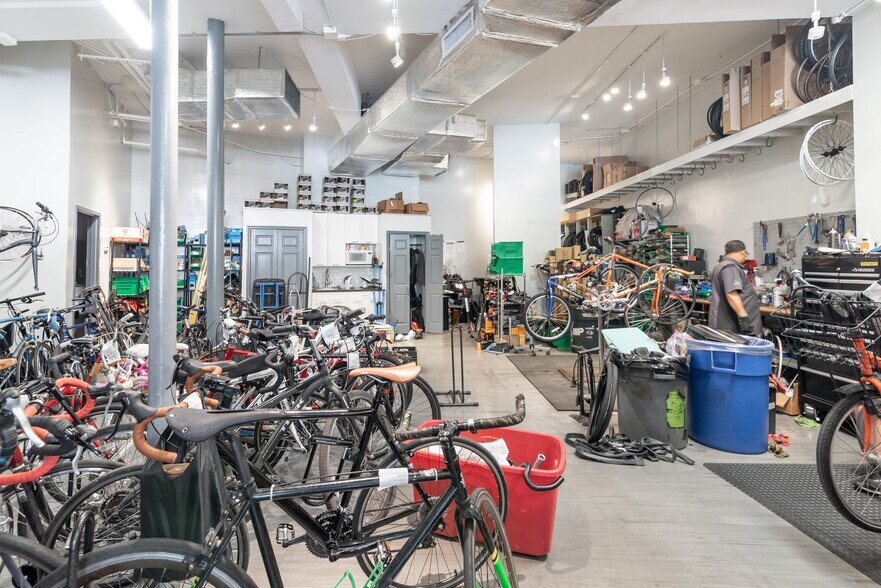More Photos Of 858 Fulton St, Brooklyn Bank For Sale
