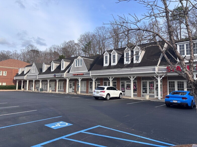 More Photos Of 220-740 Old Town Rd, Birmingham Unknown For Lease