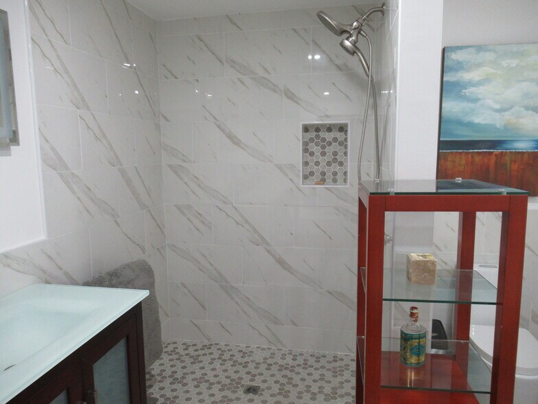 More Photos Of 1820 E Rosecrans Ave, Compton Storefront For Sale