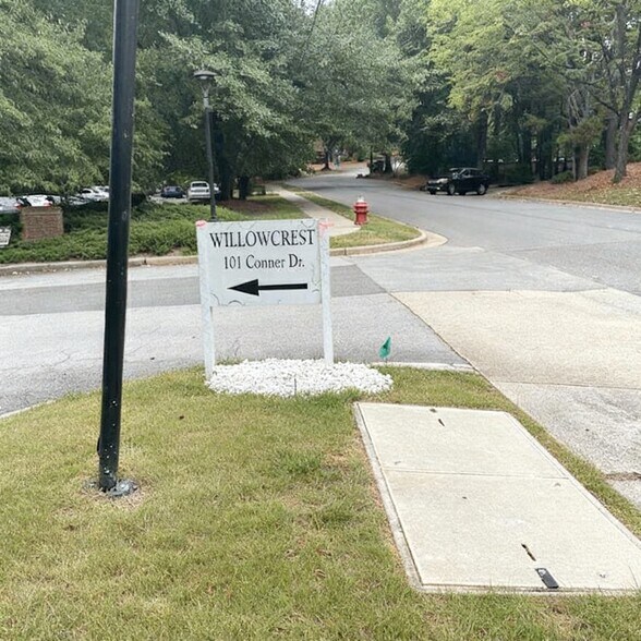 More Photos Of 101 Conner Dr, Chapel Hill Medical For Lease