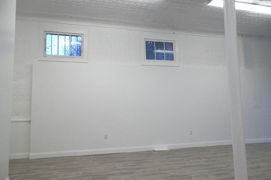 More Photos Of 1285-1293 Main St, West Warwick Storefront Retail Office For Sale