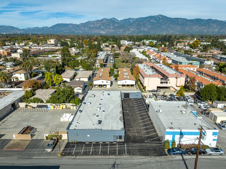 More Photos Of 319 Agostino Rd, San Gabriel Manufacturing For Lease
