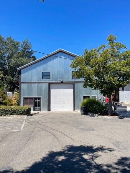 More Photos Of 53-61 Front St, Healdsburg General Retail For Lease