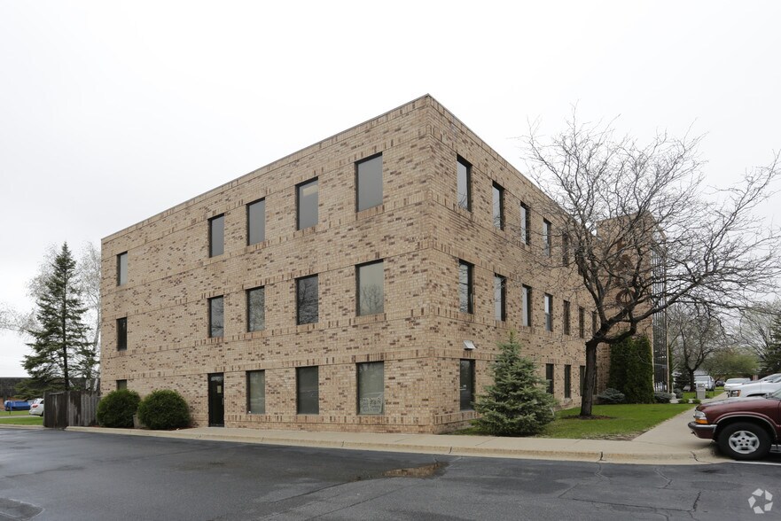 More Photos Of 7260 University Ave NE, Fridley Office For Lease