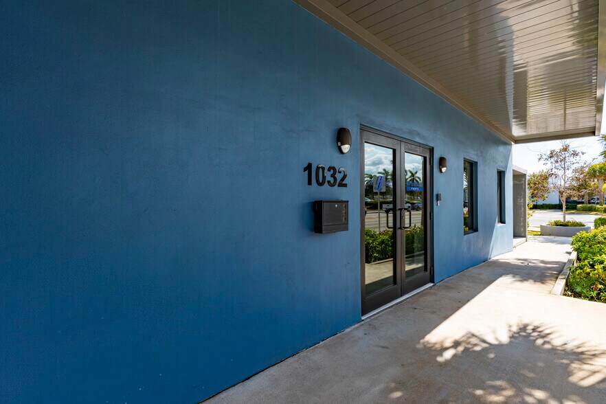 More Photos Of 1014 N Dixie Hwy, Lake Worth Beach Loft Creative Space For Sale