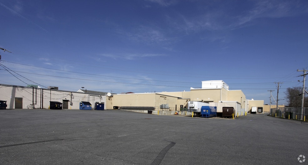 More Photos Of 2885-3017 Cranberry Hwy, East Wareham Unknown For Lease